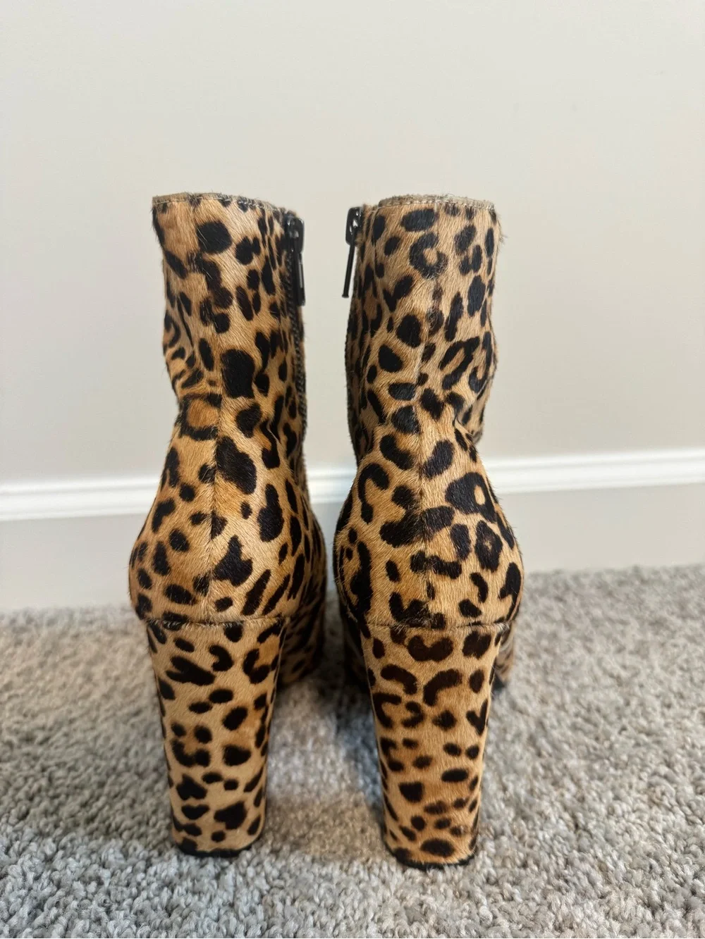 Steve Madden Leopard Cowhide Ankle Boots 7.5 - Picture 4 of 5